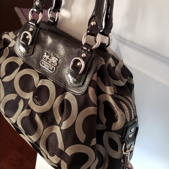 Real Coach Purse!! - Picture 2 of 3